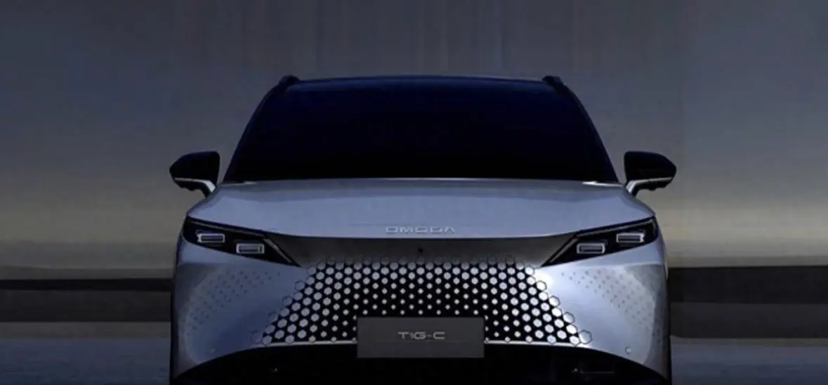 Omoda С7